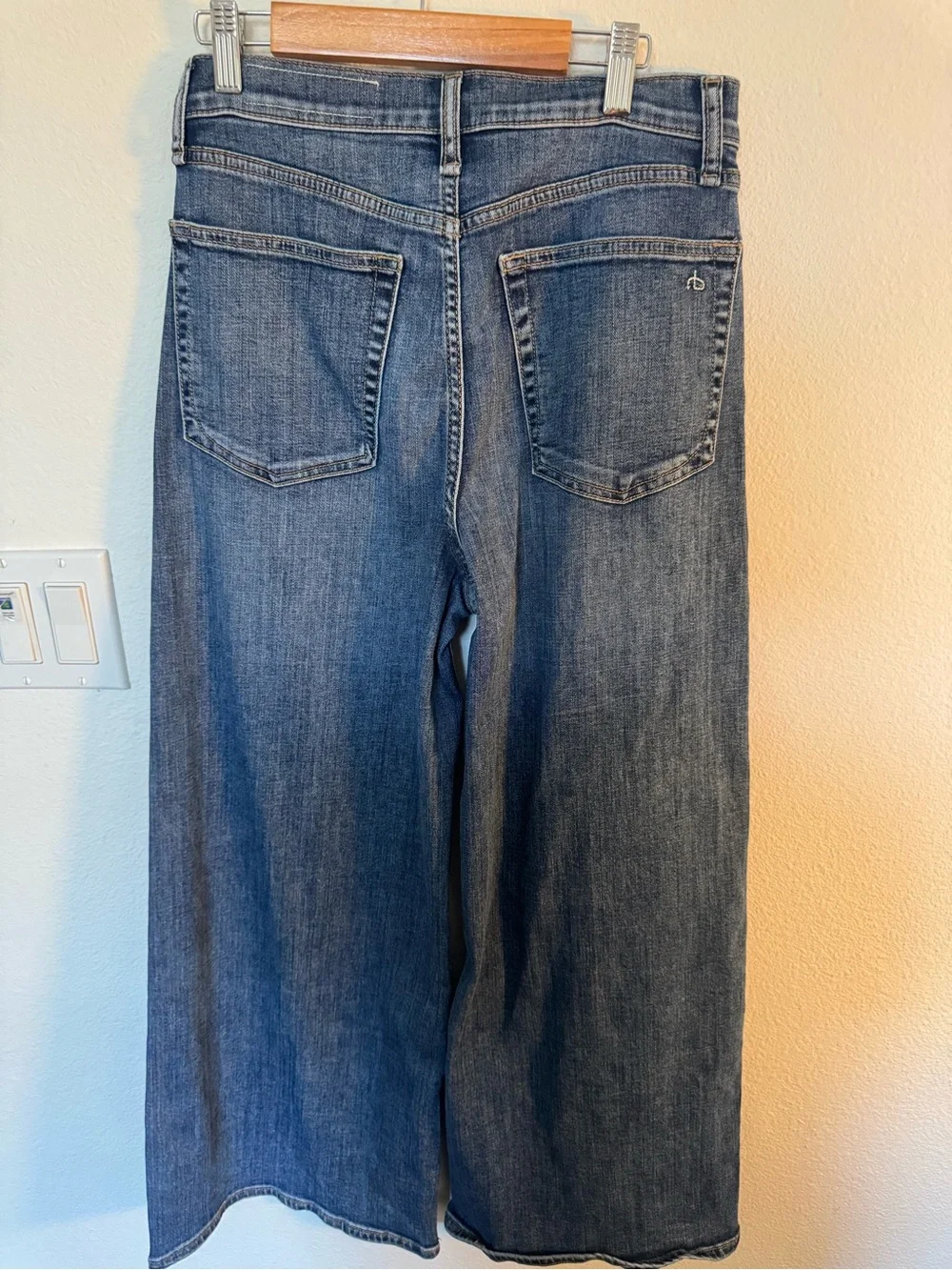Rag & Bone Serena High-Rise Full Length Wide Leg Jeans in Bogart, Size 27 - Picture 3 of 5